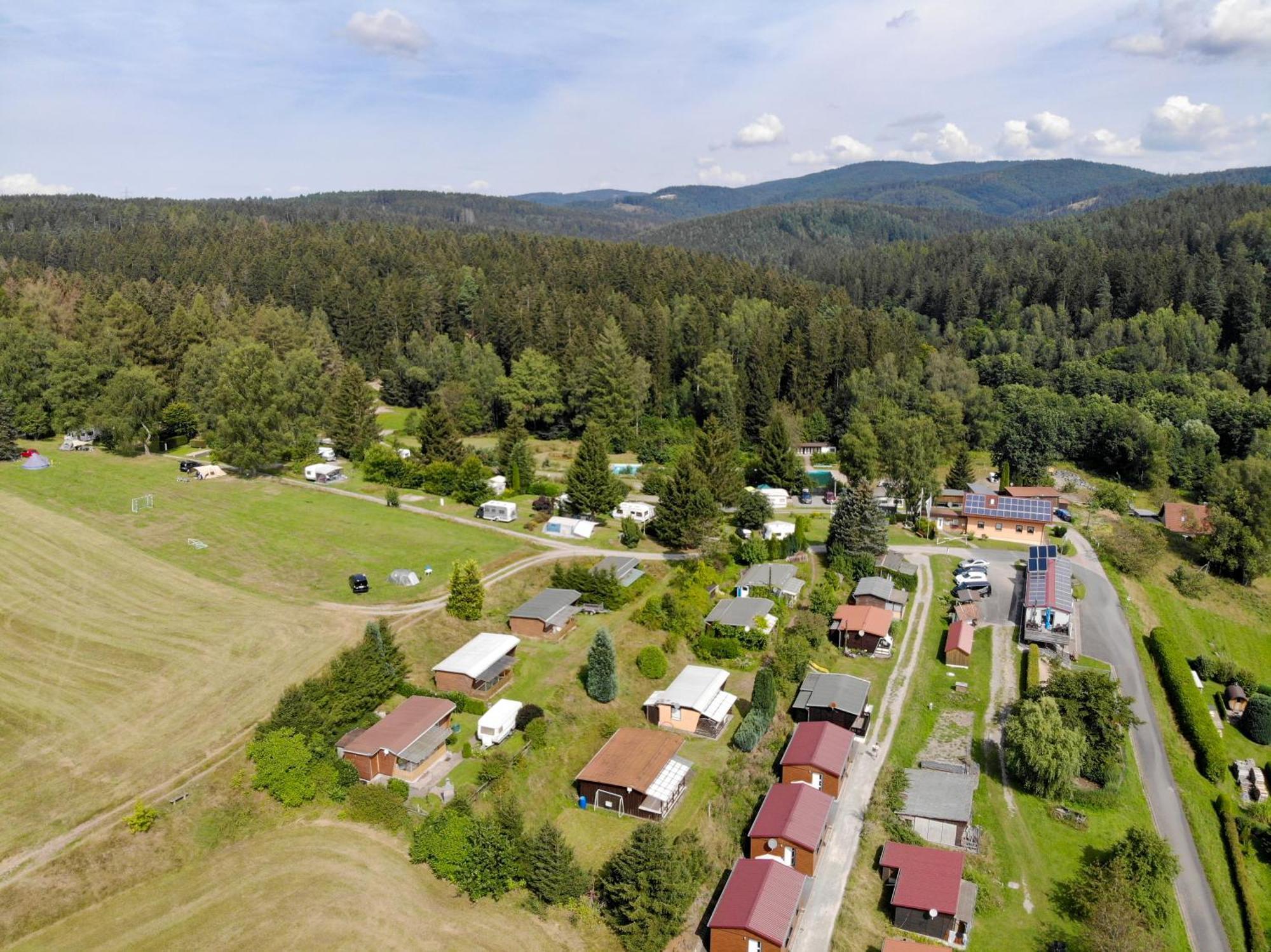 Campingplatz Am Waldbad Breitenbach  Exterior foto