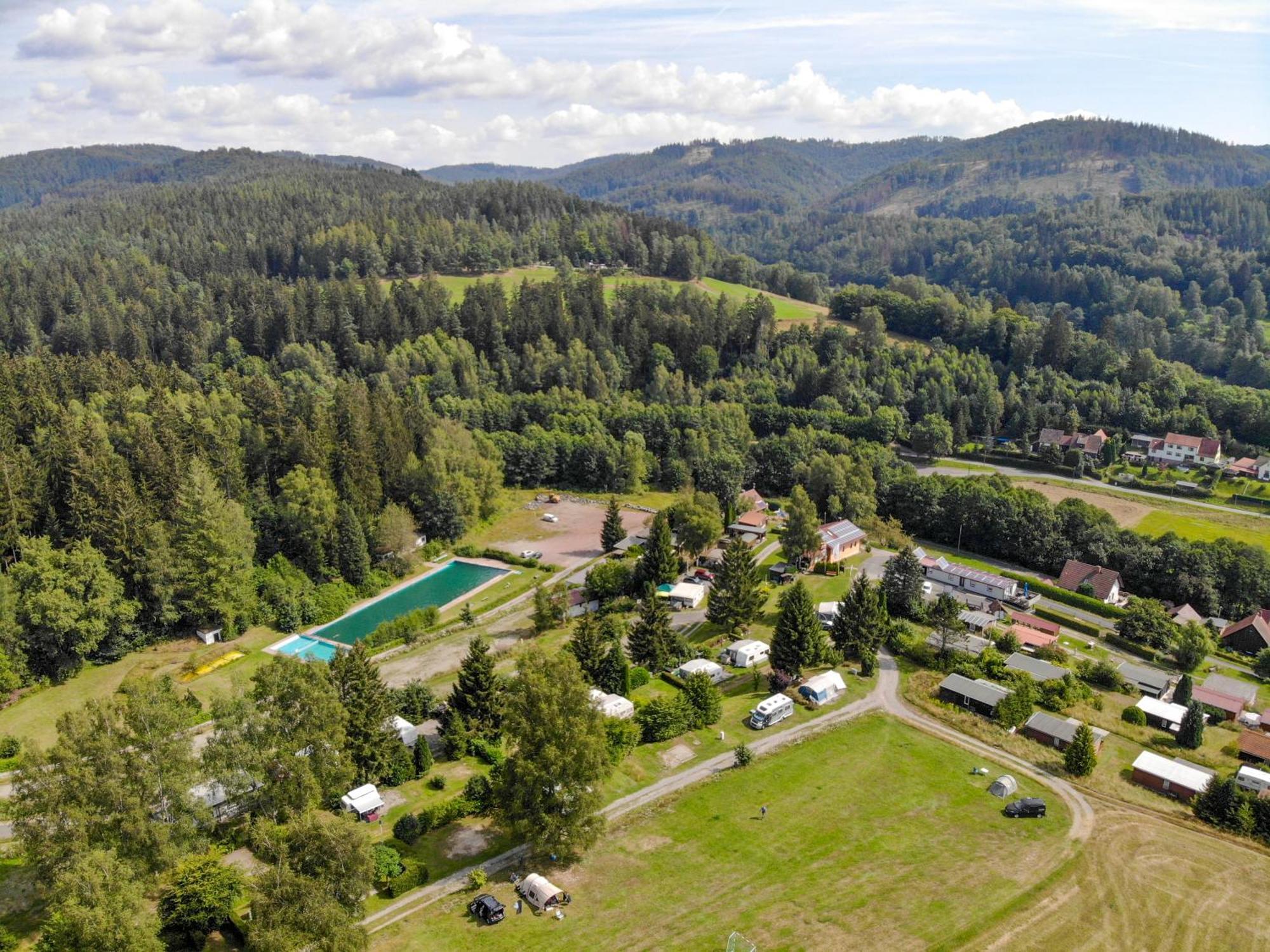 Campingplatz Am Waldbad Breitenbach  Exterior foto